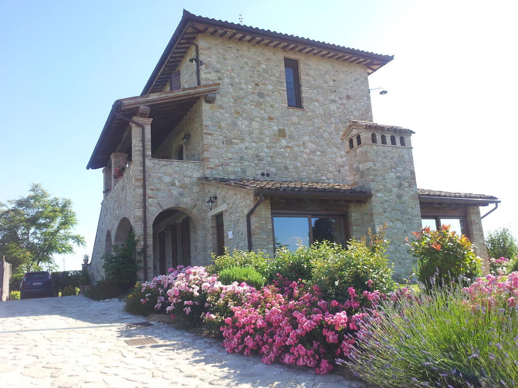 Agriturismo La Torraccia Todi Luaran gambar