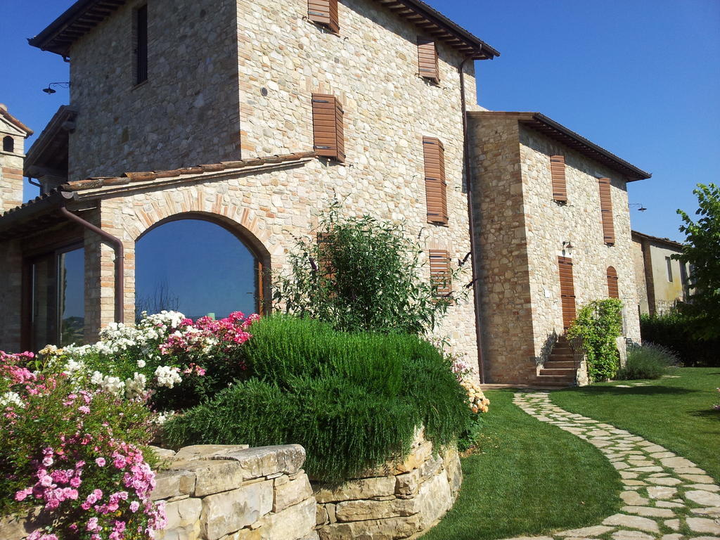 Agriturismo La Torraccia Todi Luaran gambar