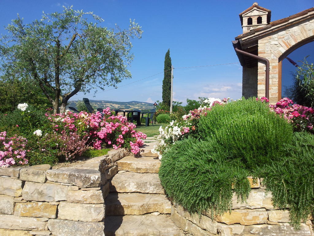 Agriturismo La Torraccia Todi Luaran gambar