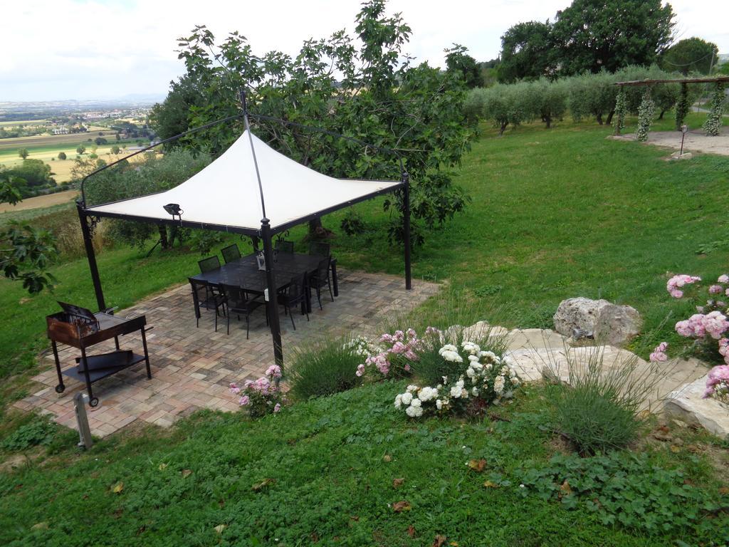 Agriturismo La Torraccia Todi Luaran gambar