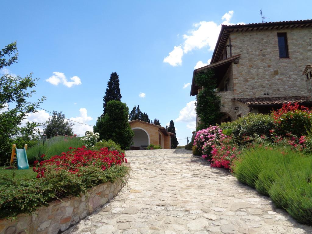 Agriturismo La Torraccia Todi Luaran gambar